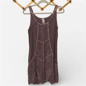 Bohemian Embroidered mini dress - purple
